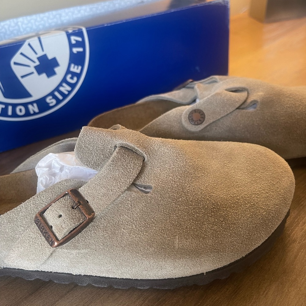 Birkenstock Boston | Taupe | Size 36 - Narrow - Picture 10 of 16